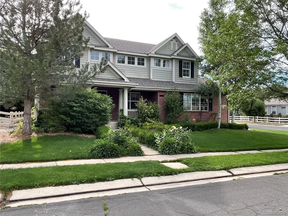 Unit for sale at 14010 Shannon Dr, Broomfield, CO 80023