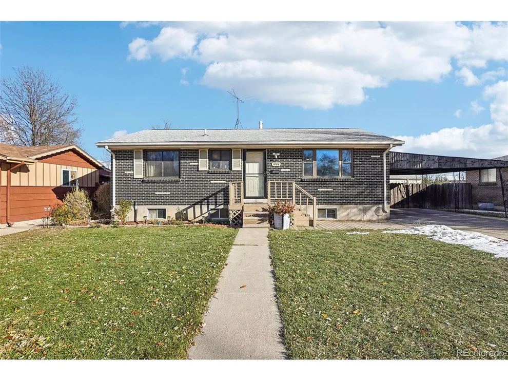 Unit for sale at 1884 S Quay St, Lakewood, CO 80232