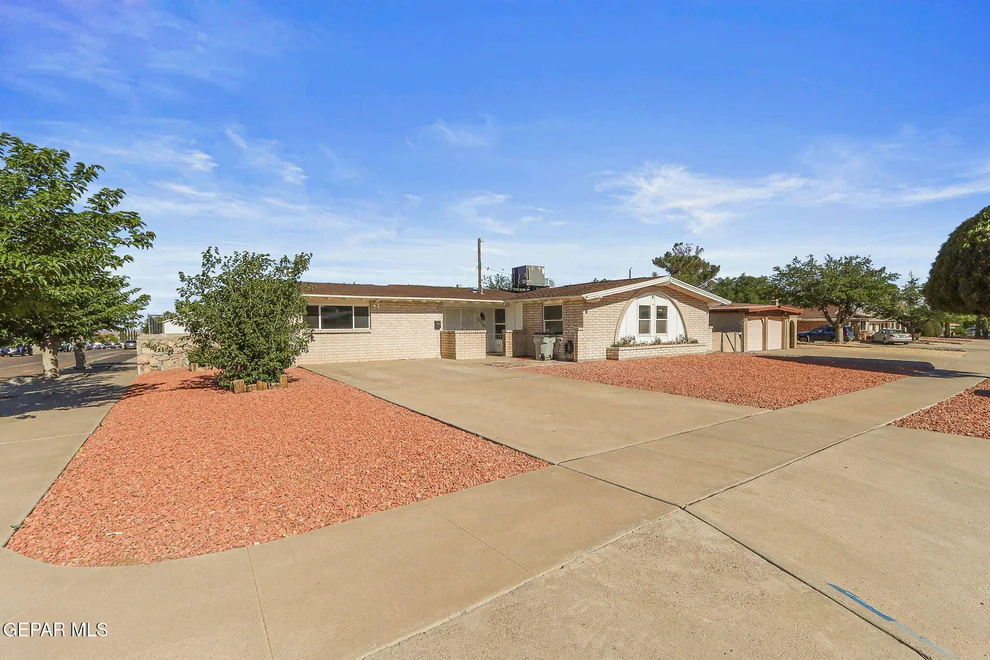 Unit for sale at 10120 DELLWOOD Drive, El Paso, TX 79924