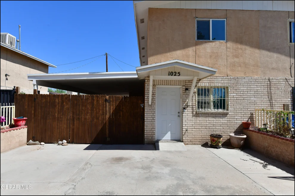 Unit for sale at 1025 Olivas V Aoy Avenue, El Paso, TX 79901