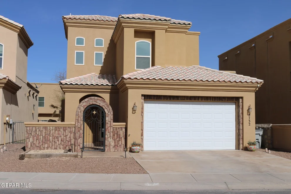Unit for sale at 3732 Coco Palm Drive, El Paso, TX 79936