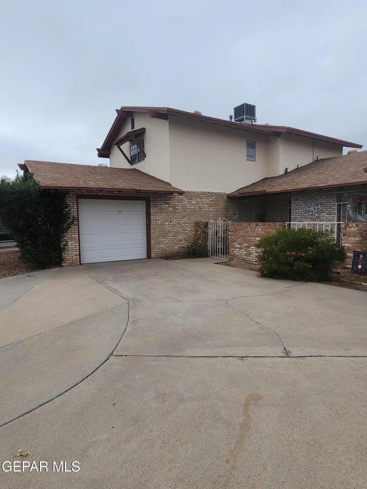 Unit for sale at 9308-10 DAUGHERTY Drive, El Paso, TX 79925