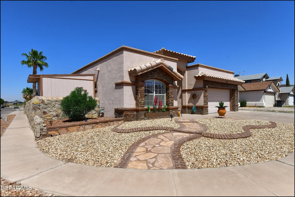 Unit for sale at 617 Paseo Mision Street, Horizon City, TX 79928