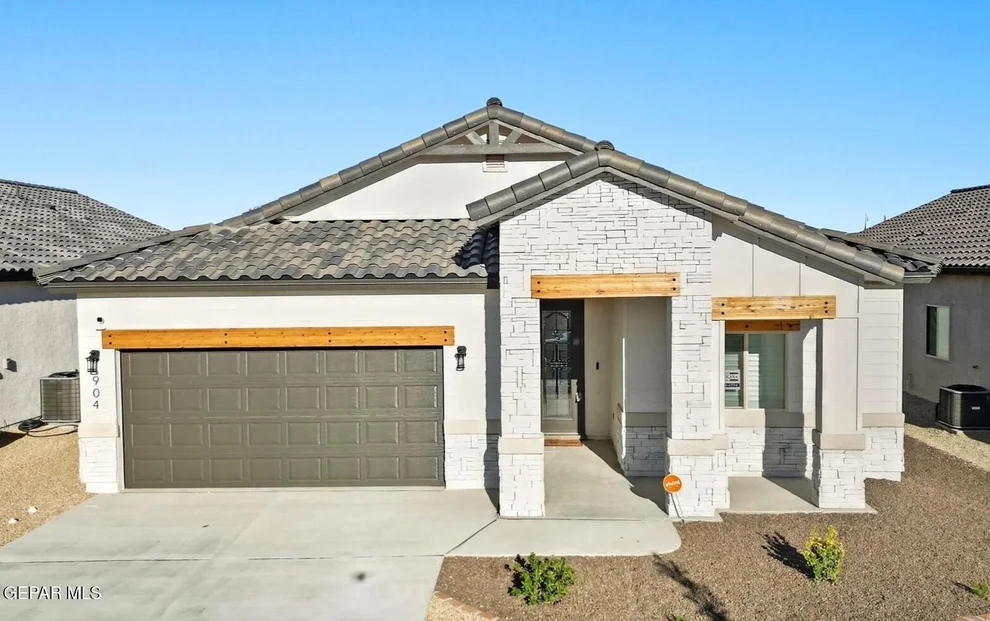 Unit for sale at 13800 Paseo Sereno Drive, El Paso, TX 79928