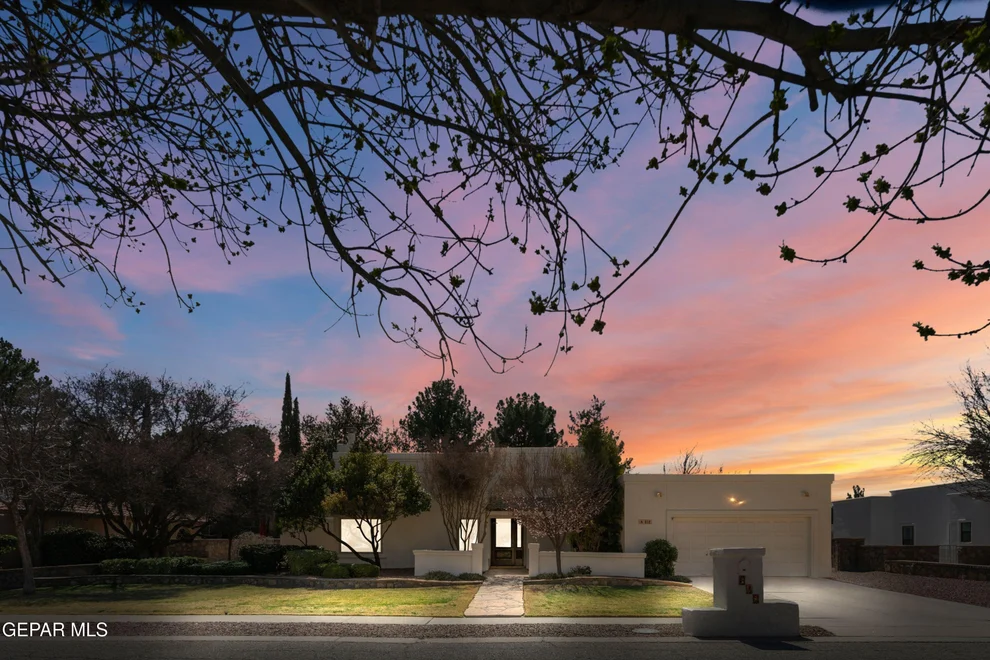 Unit for sale at 612 WILLOW GLEN Drive, El Paso, TX 79922