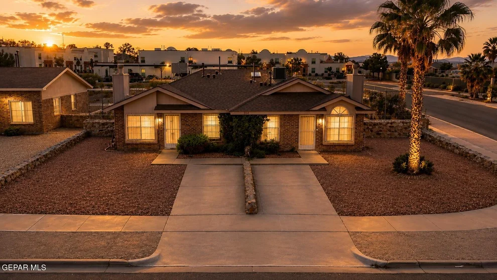 Unit for sale at 200 CUTLASS Drive, El Paso, TX 79932