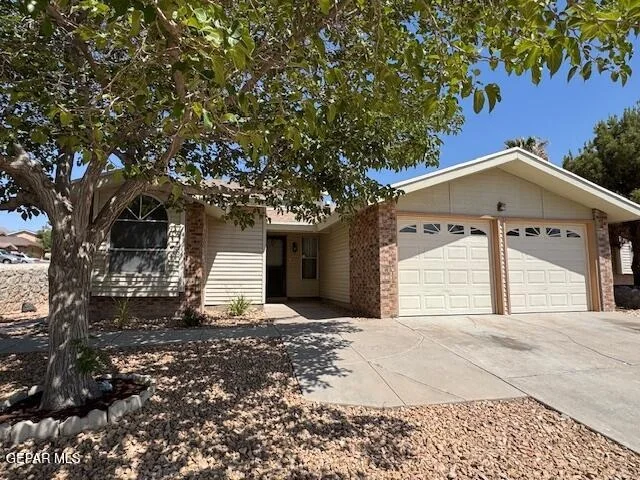 Unit for sale at 684 ABINGTON Drive, El Paso, TX 79912