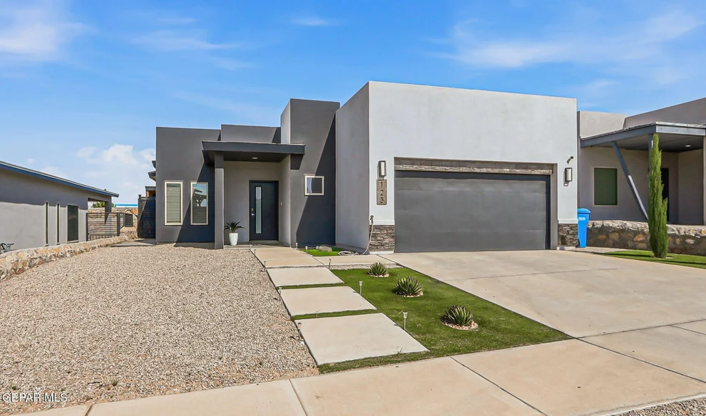Unit for sale at 123 VIA ROJAS Drive, Horizon City, TX 79928