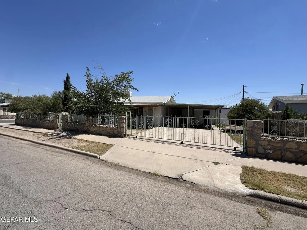 Unit for sale at 200 DURRILL Road, El Paso, TX 79915
