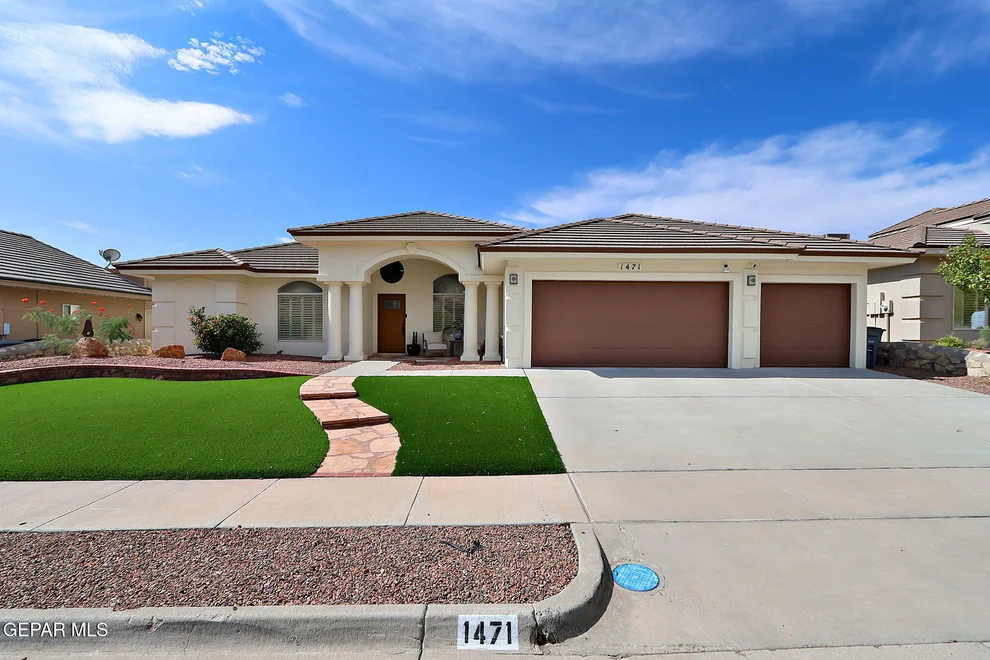 Unit for sale at 1471 Cheyenne Ridge Drive Drive, El Paso, TX 79912