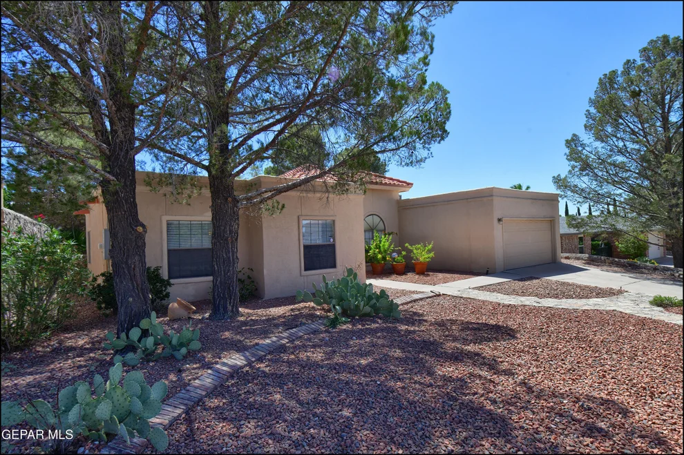 Unit for sale at 825 GONDOLA Lane, El Paso, TX 79912