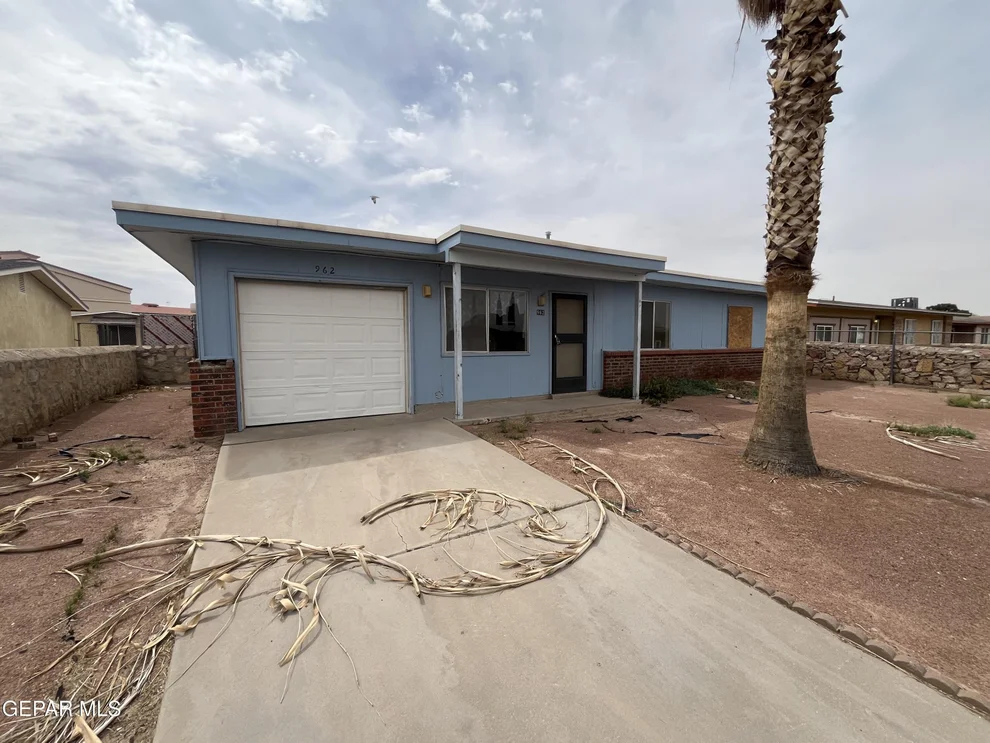 Unit for sale at 962 GERONNE Drive, El Paso, TX 79907