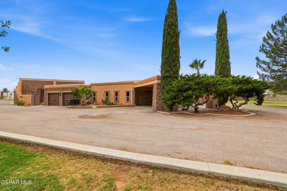 Unit for sale at 5 CIELO LINDO, Anthony, NM 88021