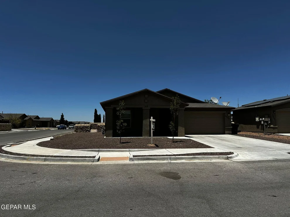 Unit for sale at 14237 Escalera Drive, Horizon City, TX 79928