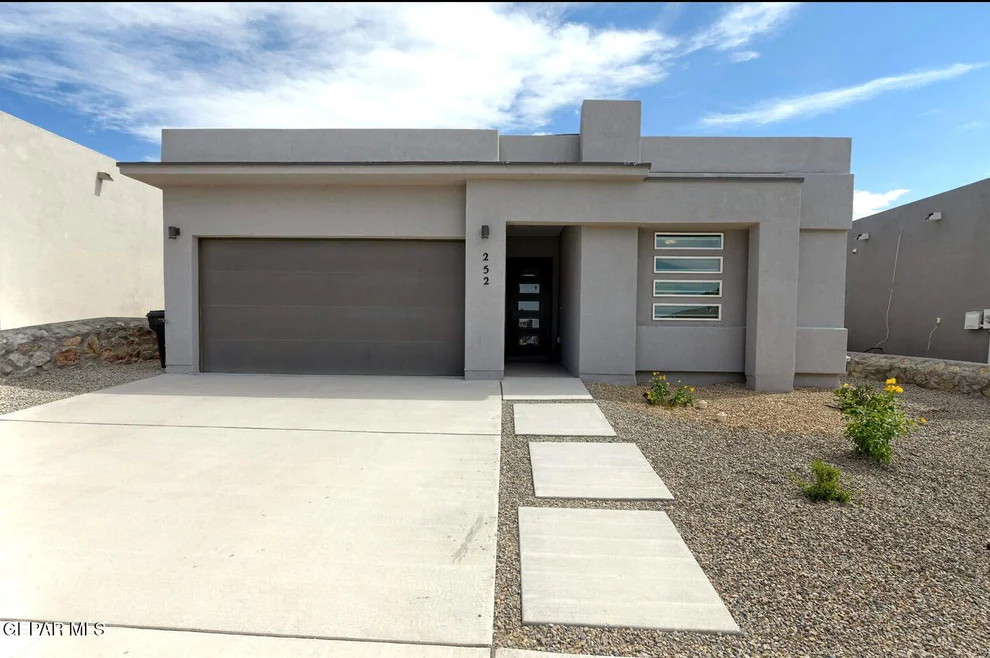 Unit for sale at 252 PENBRIDGE Place, El Paso, TX 79928