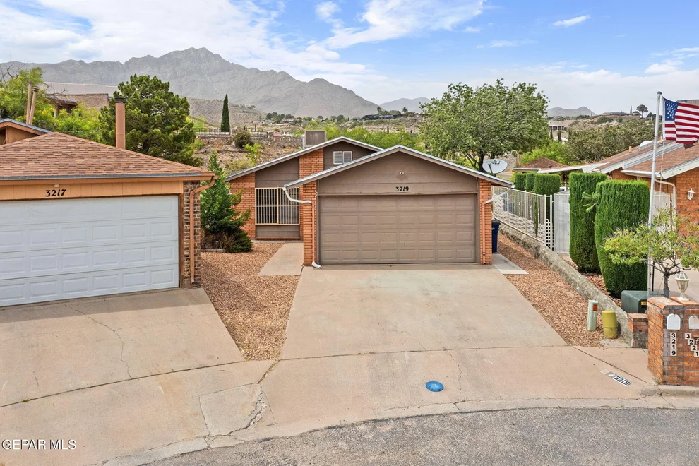 Unit for sale at 3219 MOUNTAIN RIDGE Drive, El Paso, TX 79904