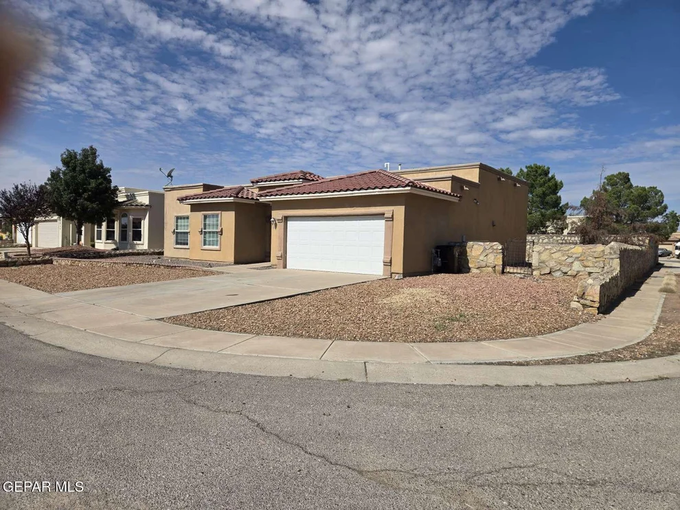 Unit for sale at 608 Missy Court, Sunland Park, NM 88063