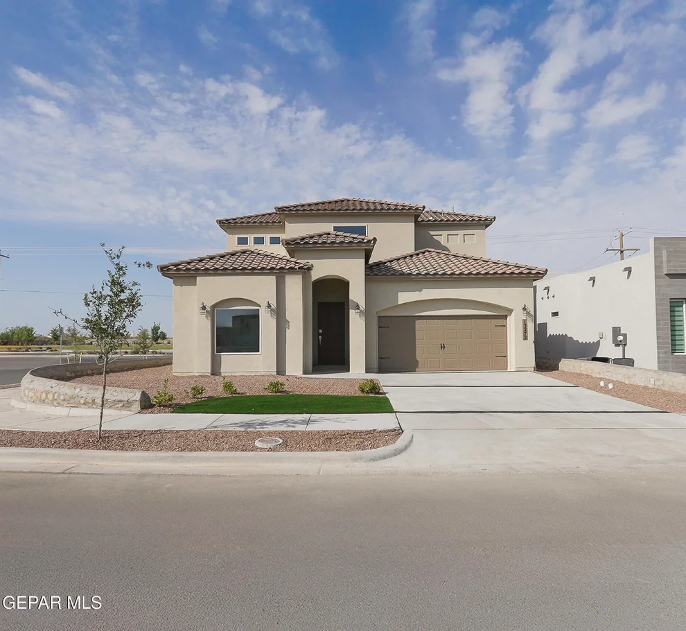 Unit for sale at 214 Olive Branch Trail, Sunland Park, NM 88008