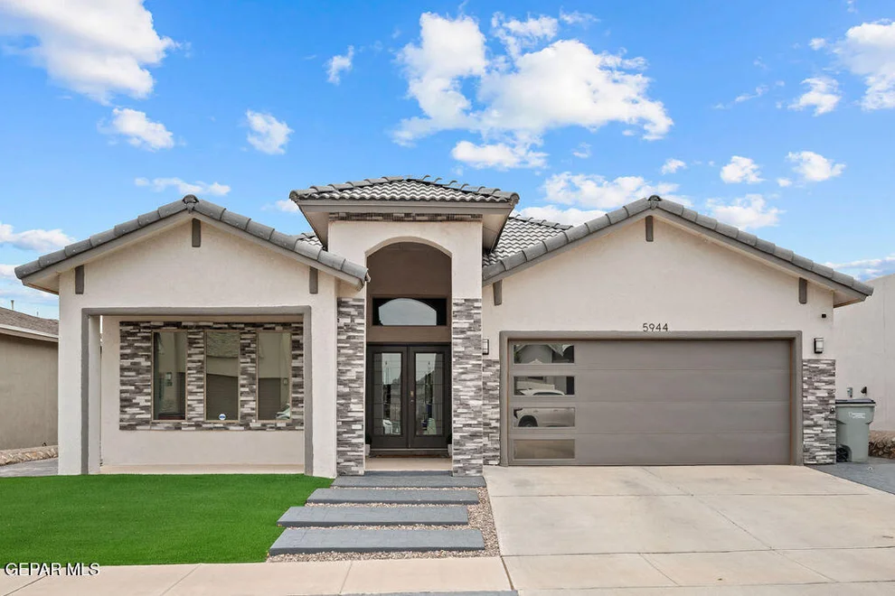 Unit for sale at 5944 HIDDEN ARBOR Drive, El Paso, TX 79924