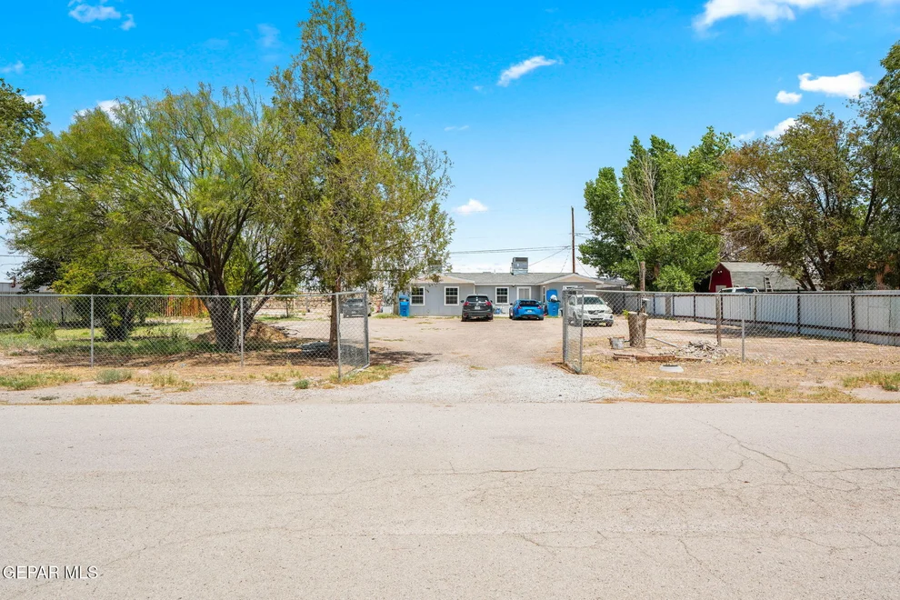 Unit for sale at 421 Valle Palos Verdes Drive Drive, Socorro, TX 79927