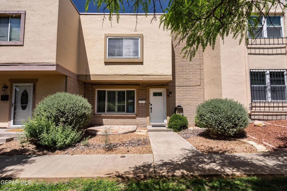 Unit for sale at 219 MONTEBELLO Drive, El Paso, TX 79912