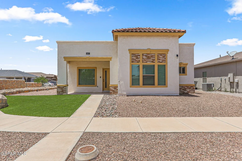 Unit for sale at 4817 Mark Avizo, El Paso, TX 79938