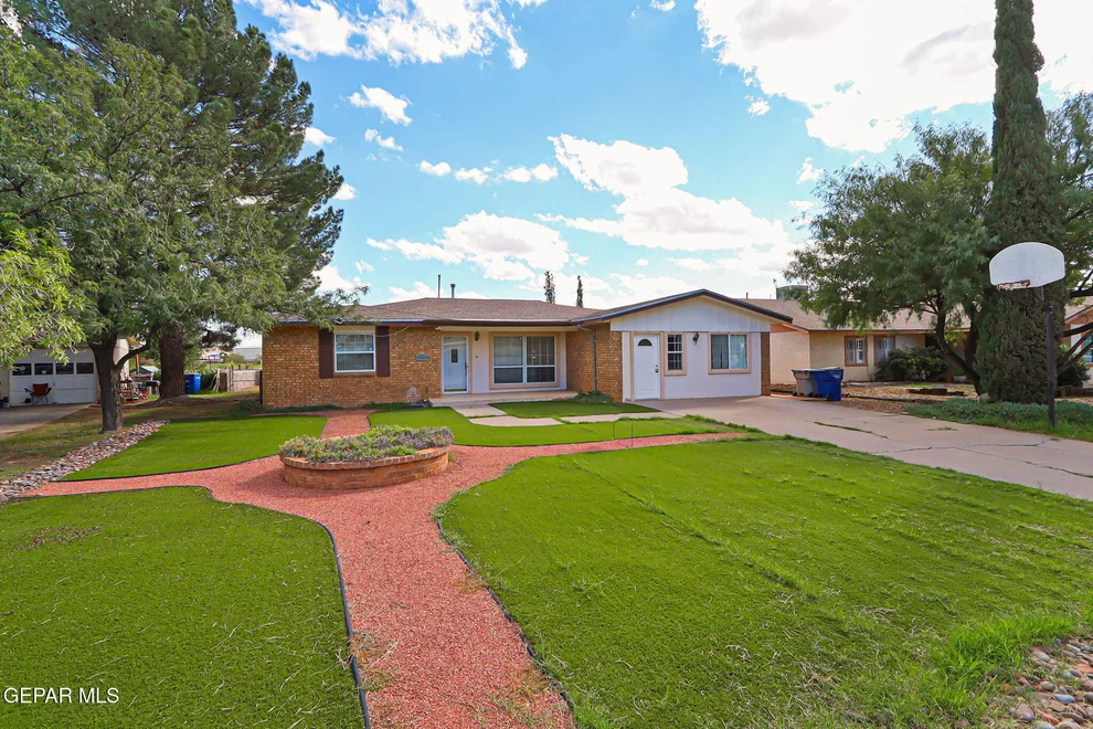Unit for sale at 124 Serrania Drive, El Paso, TX 79932