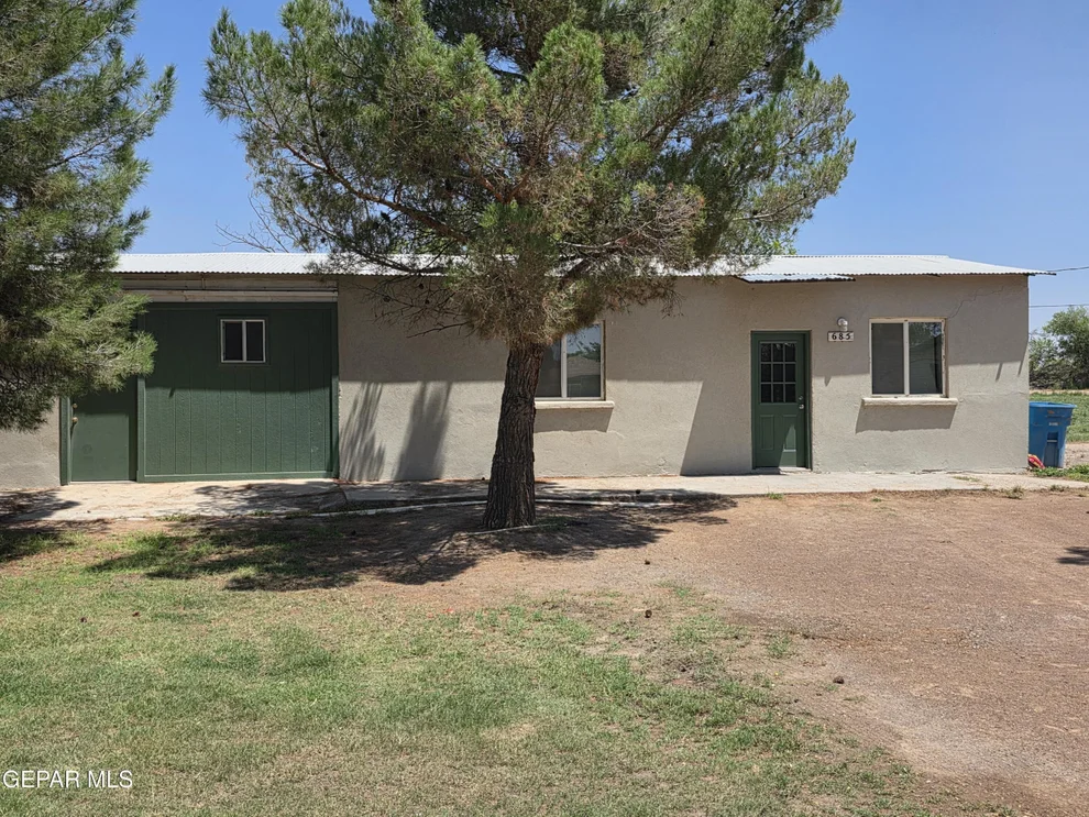 Unit for sale at 685 Borrego Road, San Elizario, TX 79849