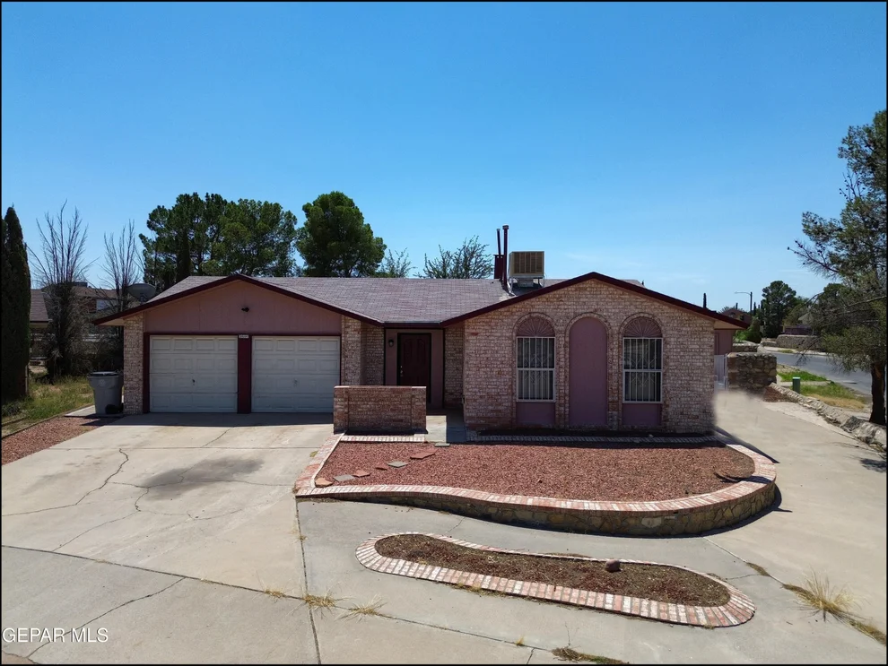Unit for sale at 2600 LAKE MICHIGAN Drive, El Paso, TX 79936
