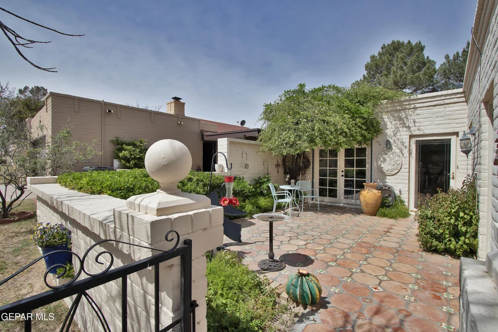 Unit for sale at 116 N Trevino Road, Santa Teresa, NM 88008