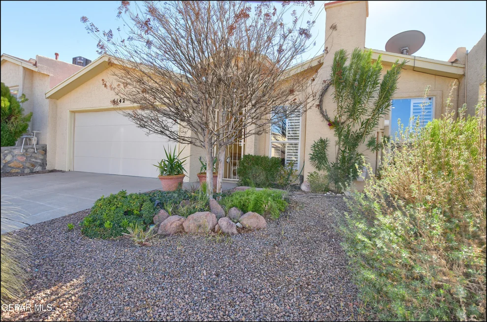 Unit for sale at 6142 LOS ROBLES Drive, El Paso, TX 79912