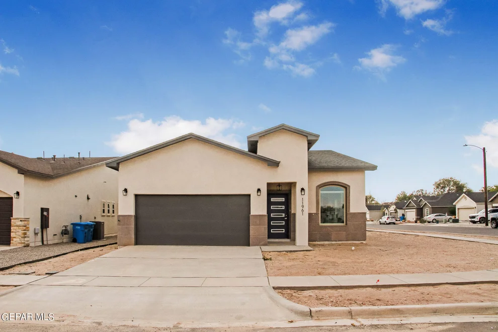 Unit for sale at 7409 Norte Portugal Lane, El Paso, TX 79934