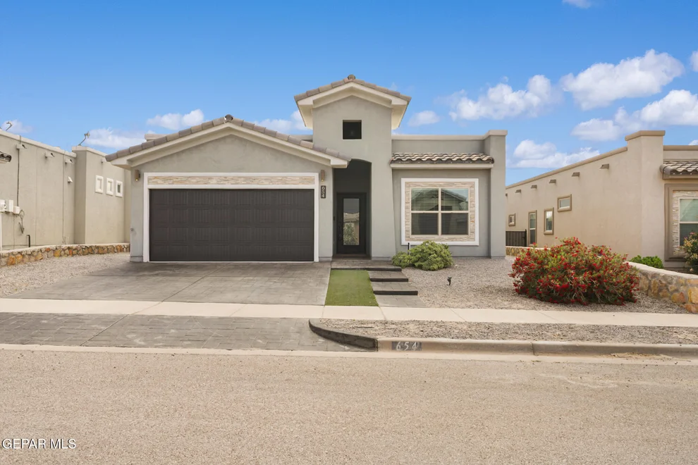 Unit for sale at 654 DARLINGTON Drive, El Paso, TX 79928