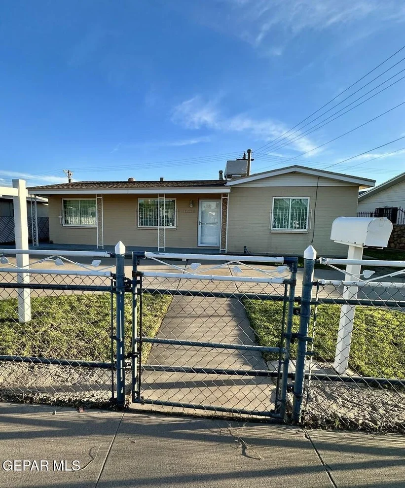 Unit for sale at 7566 MATAMOROS Drive, El Paso, TX 79915