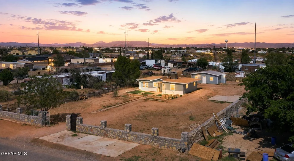 Unit for sale at 3550 VANDERVEER Drive, El Paso, TX 79938
