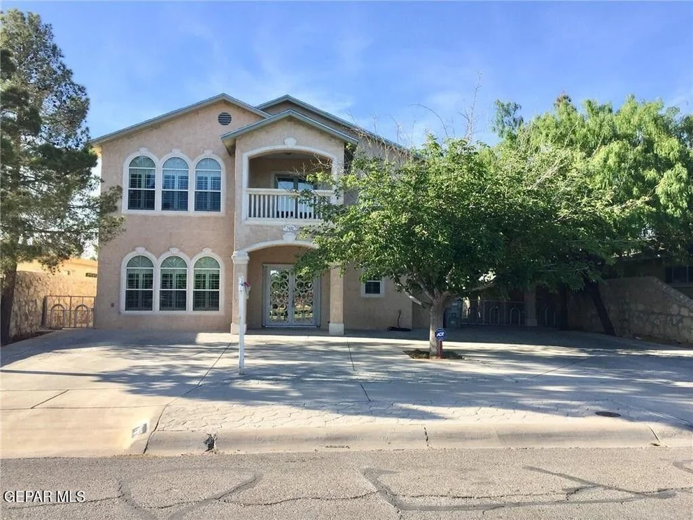 Unit for sale at 7409 EDGEMERE Boulevard, El Paso, TX 79925