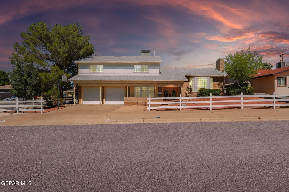 Unit for sale at 10145 CAMWOOD Drive, El Paso, TX 79925