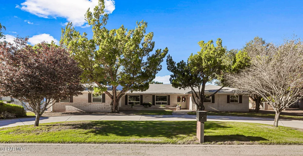 Unit for sale at 717 LIVE OAK Drive, El Paso, TX 79932