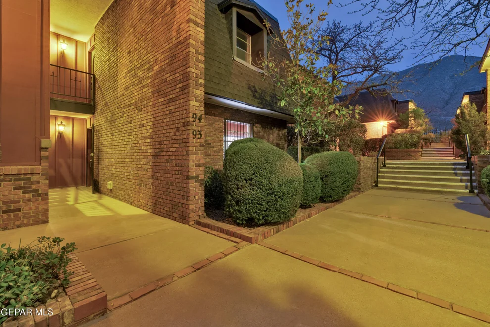 Unit for sale at 4800 N STANTON Street, El Paso, TX 79902