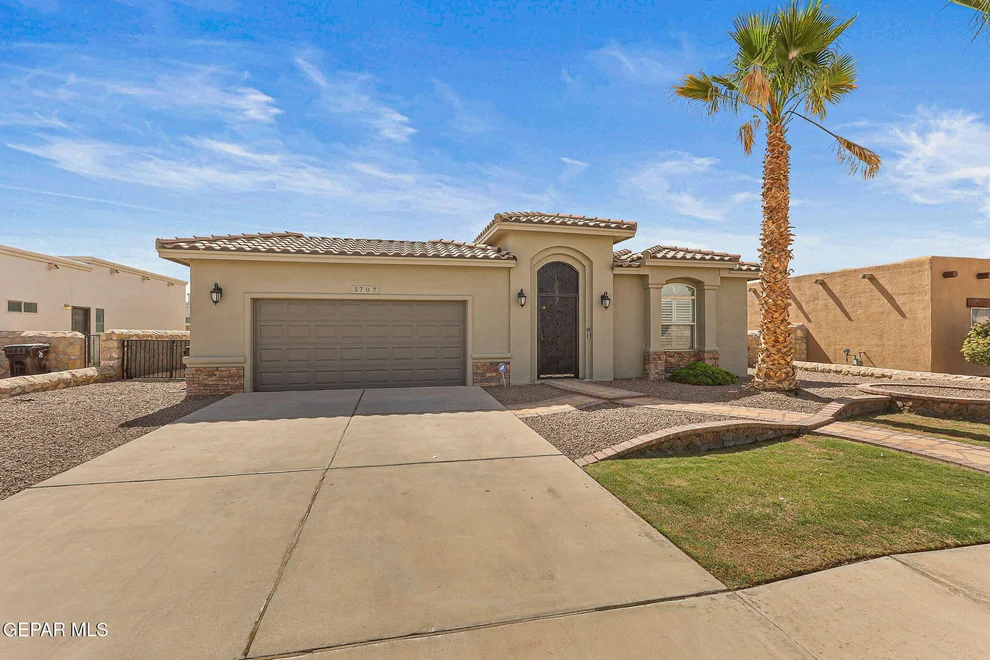 Unit for sale at 5707 Edinburg Drive, Sunland Park, NM 88063