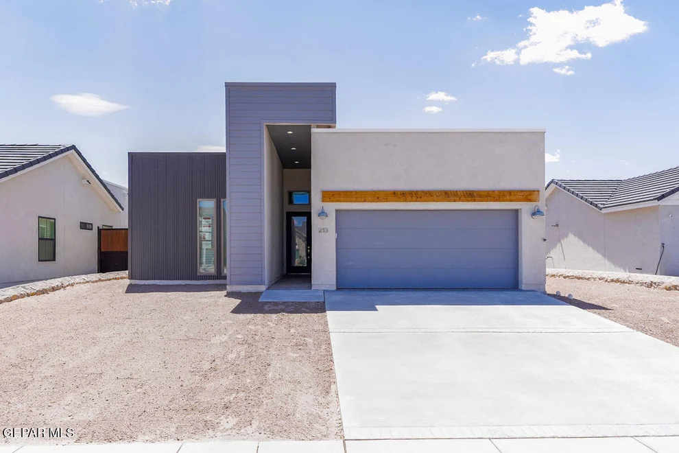 Unit for sale at 213 Playa Vista Drive, El Paso, TX 79928