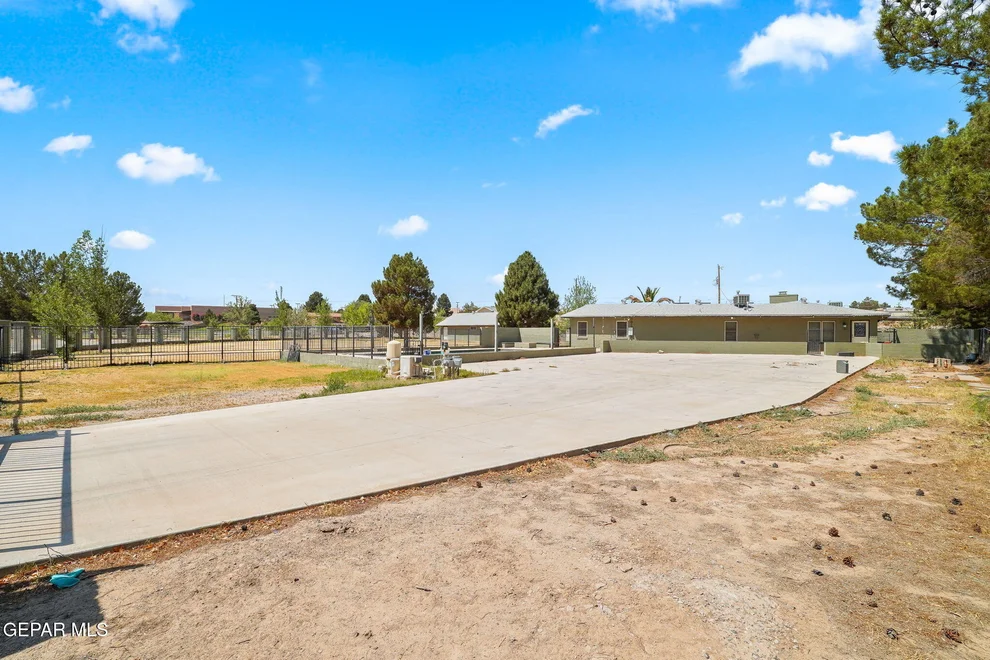 Unit for sale at 5300 Crawford Road, Santa Teresa, NM 88008