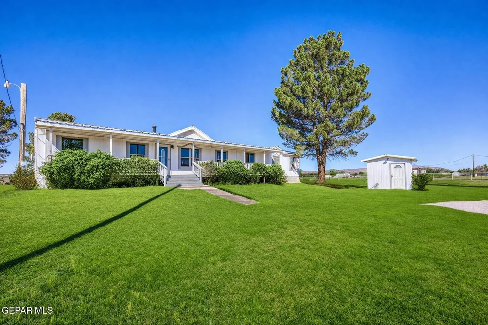 Unit for sale at 1775 RAY LUCHINI Drive, Las Cruces, NM 88007