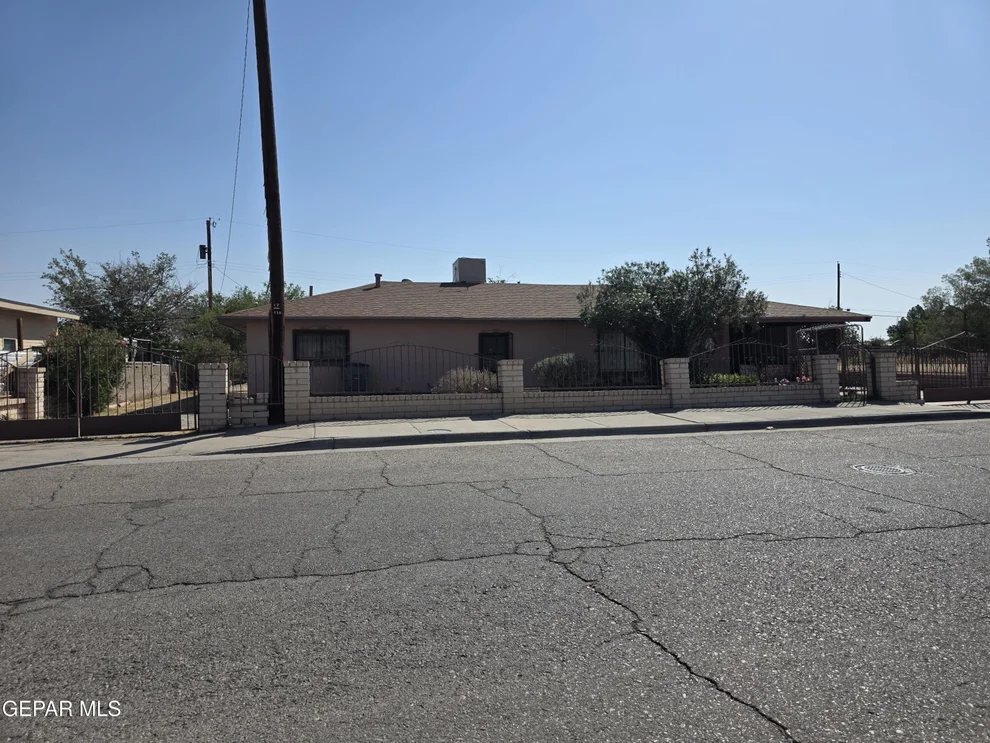 Unit for sale at 8827 Sunland Road, El Paso, TX 79907