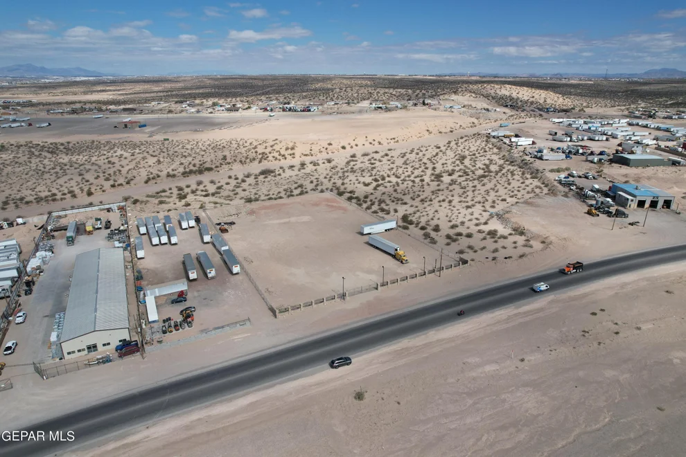 Unit for sale at 2575 Darrington Road, El Paso, TX 79928