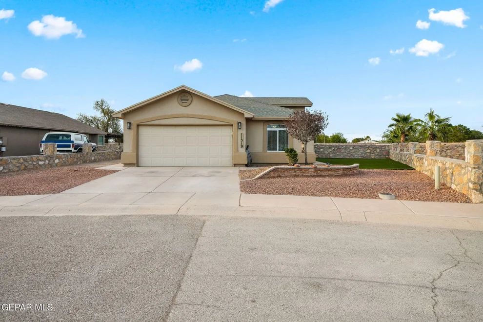 Unit for sale at 11519 Flor Liatris Drive, Socorro, TX 79927