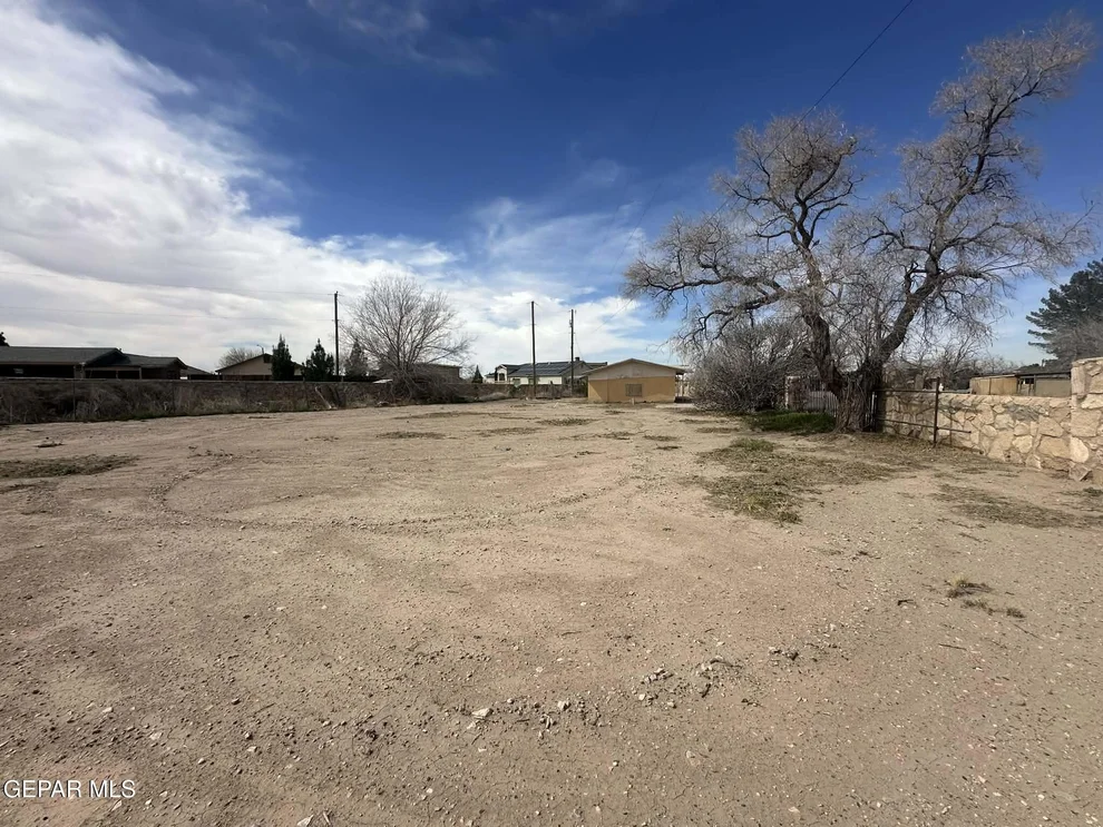 Unit for sale at 310 Place Road, Socorro, TX 79927