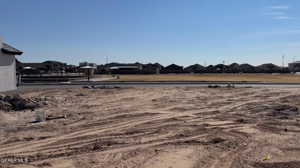 Unit for sale at 13753 CENTRO VISTA Avenue, Horizon City, TX 79928
