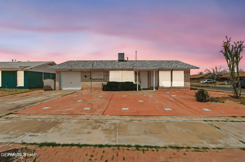 Unit for sale at 5645 VAN HORN Drive, El Paso, TX 79924