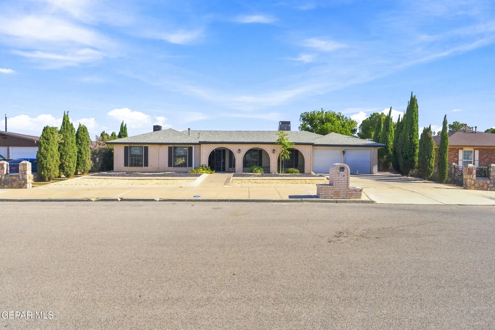 Unit for sale at 10432 BYWAY Drive, El Paso, TX 79935